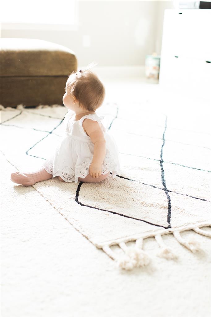 Tapis noir et blanc