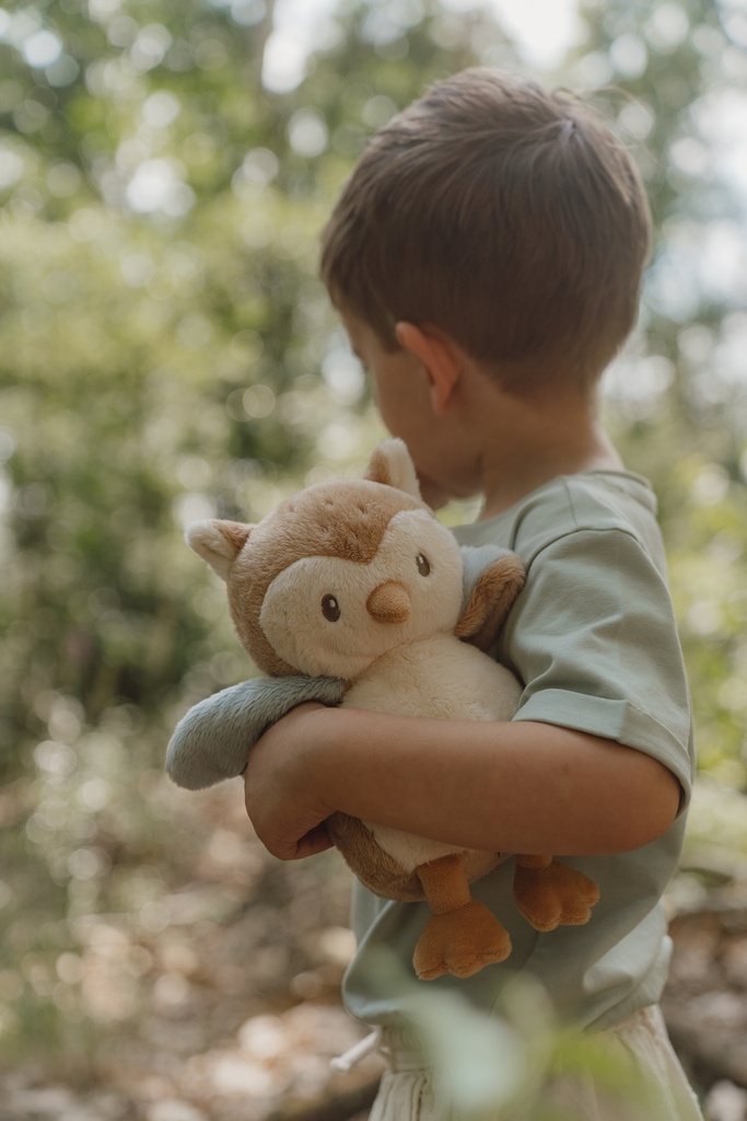 Hibou en peluche