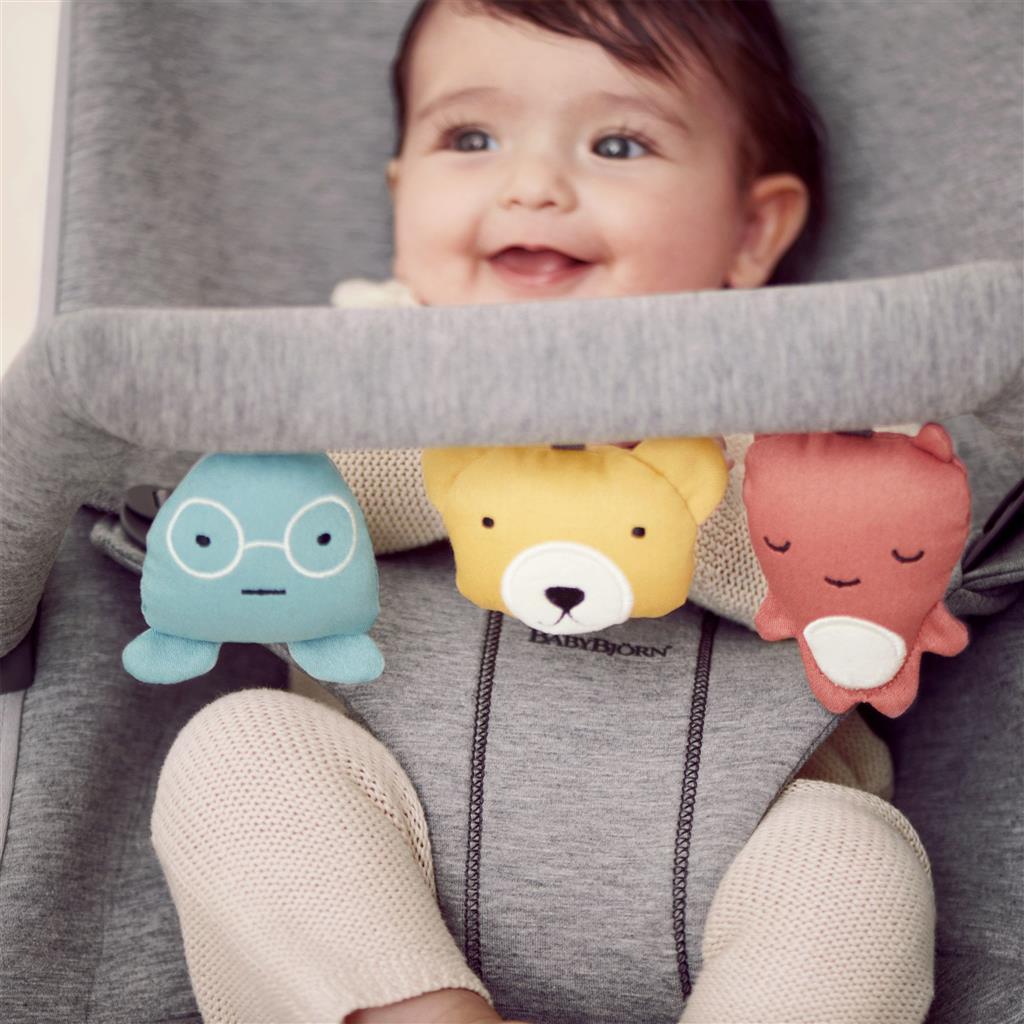 Toy 'cuddly friends' bouncer