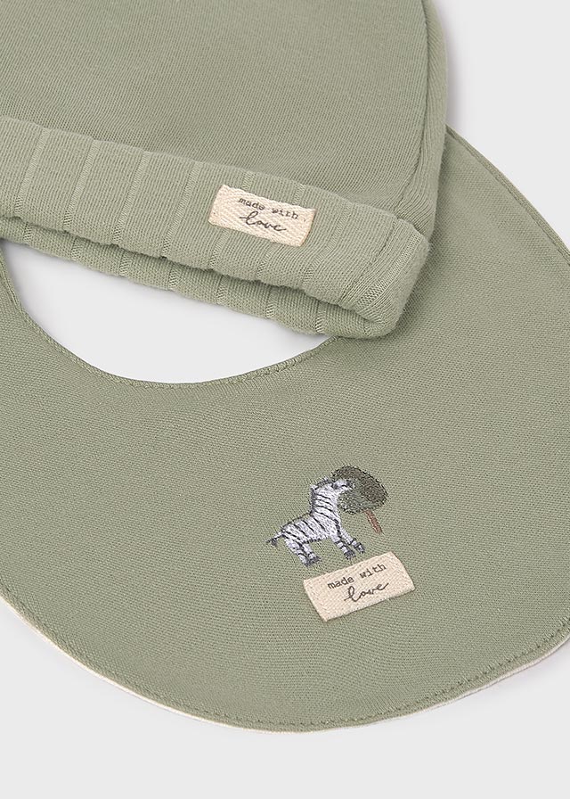Cadeauset baby – body, bandana slabbetje en babymutsje