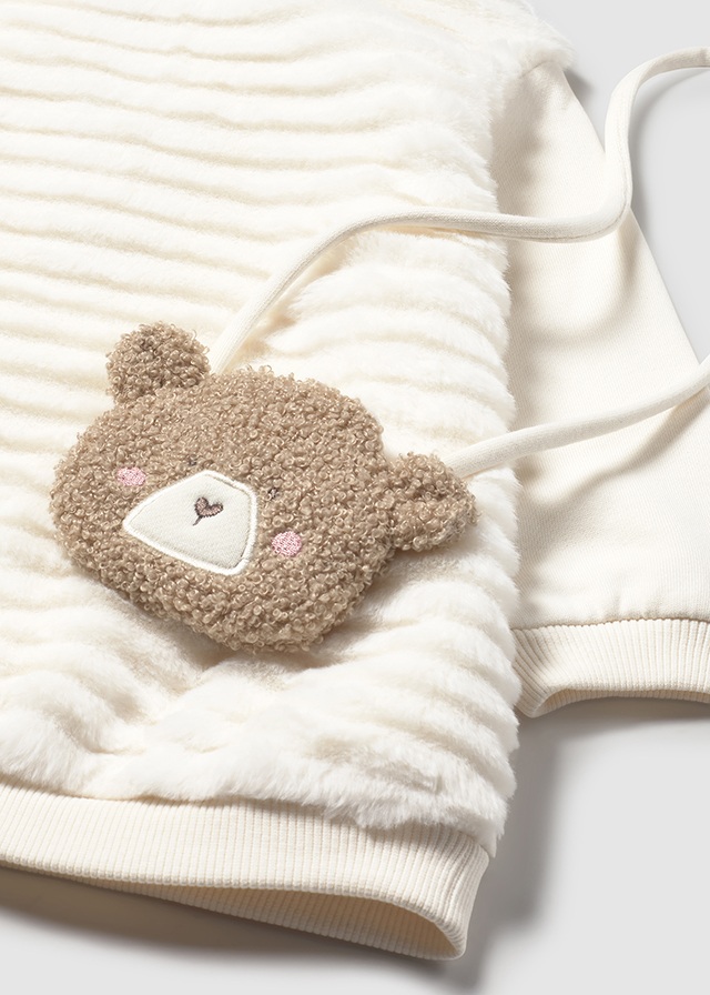 Zachte babyjurk met teddy tasje