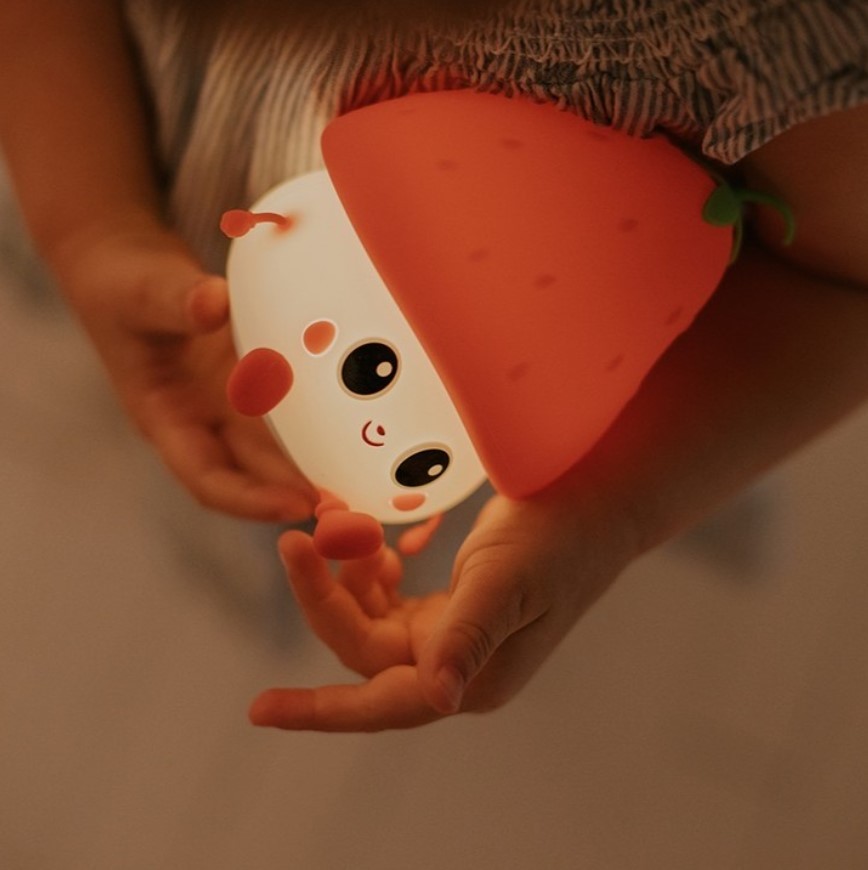 Nachtlamp (LED) aardbei