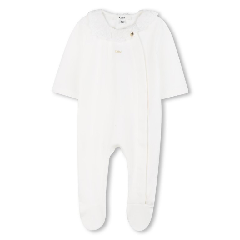 Cadeauset – pyjama & 2 slabbetjes van biokatoen met bloemenkraag