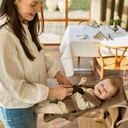 Newborn zitje voor eetstoel
