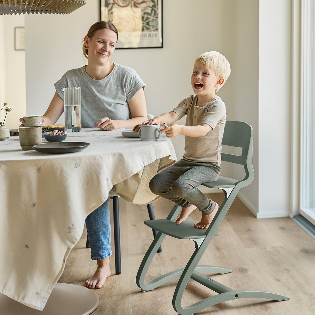 Eetstoel - meegroeiende kinderstoel