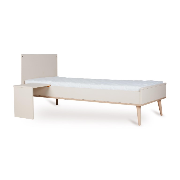 Kit bed Flow naar royaal junior bed van 170x70cm