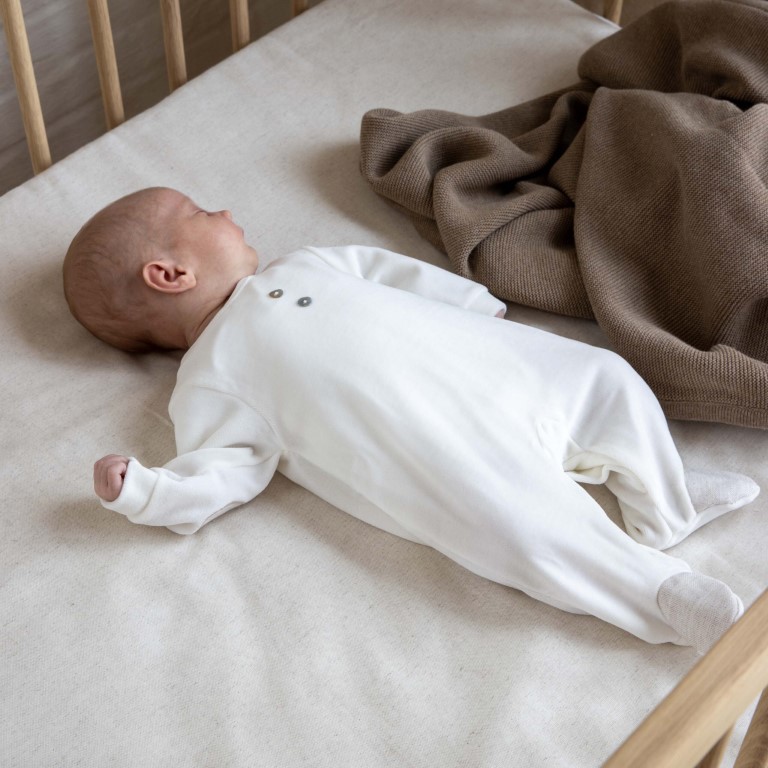 Kruippakje Evert velours linnen collectie