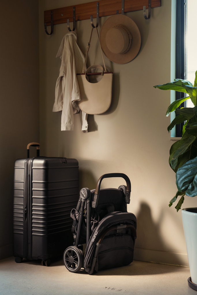 Buggy Trvl (incl. regenhoes en draagtas) (leer chocolate)