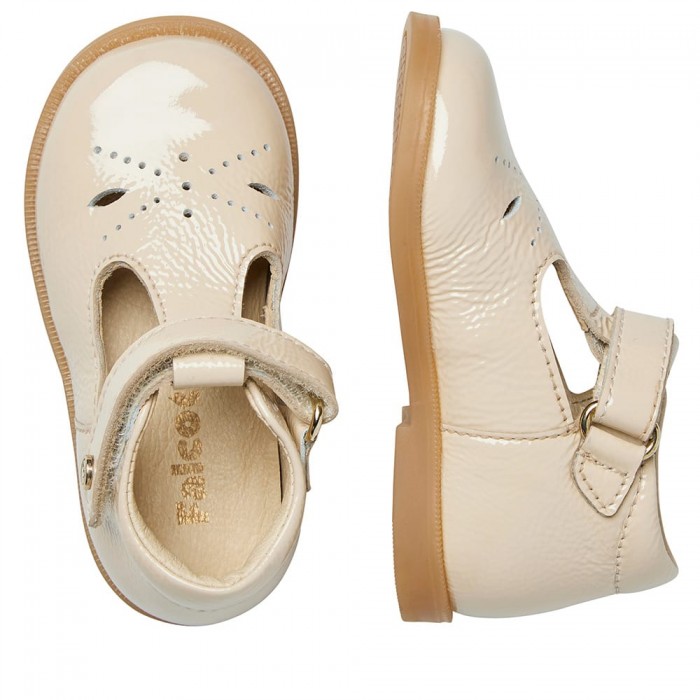 Schoenen Maluku