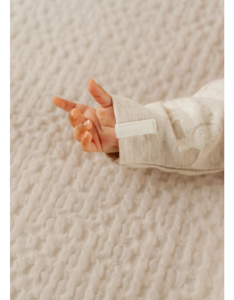 Pyjama met kleine reliëf-olifantjes, jacquard katoen