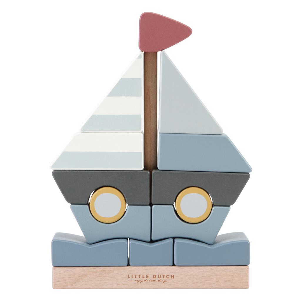 Stacker sailboat