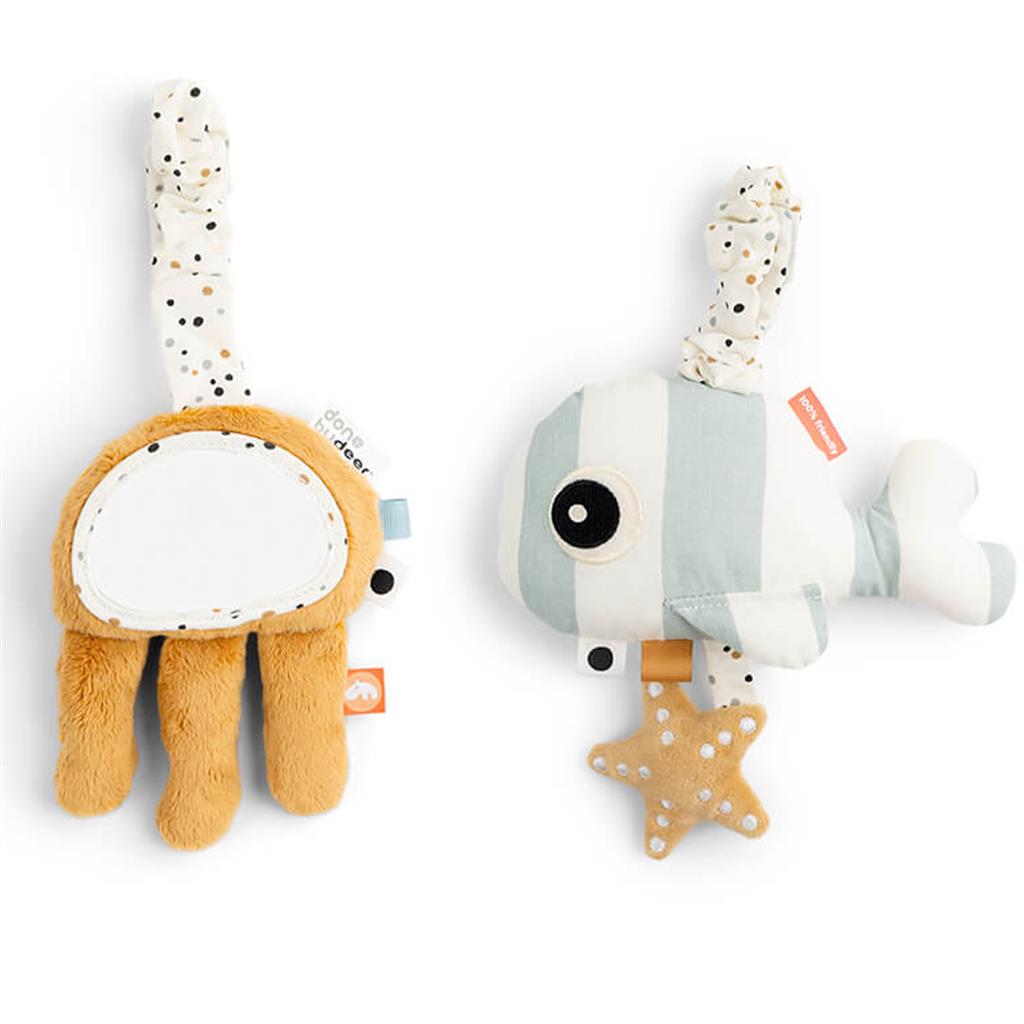 Hanging toy to go sea friends set