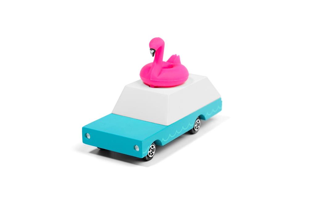 Car flamingo