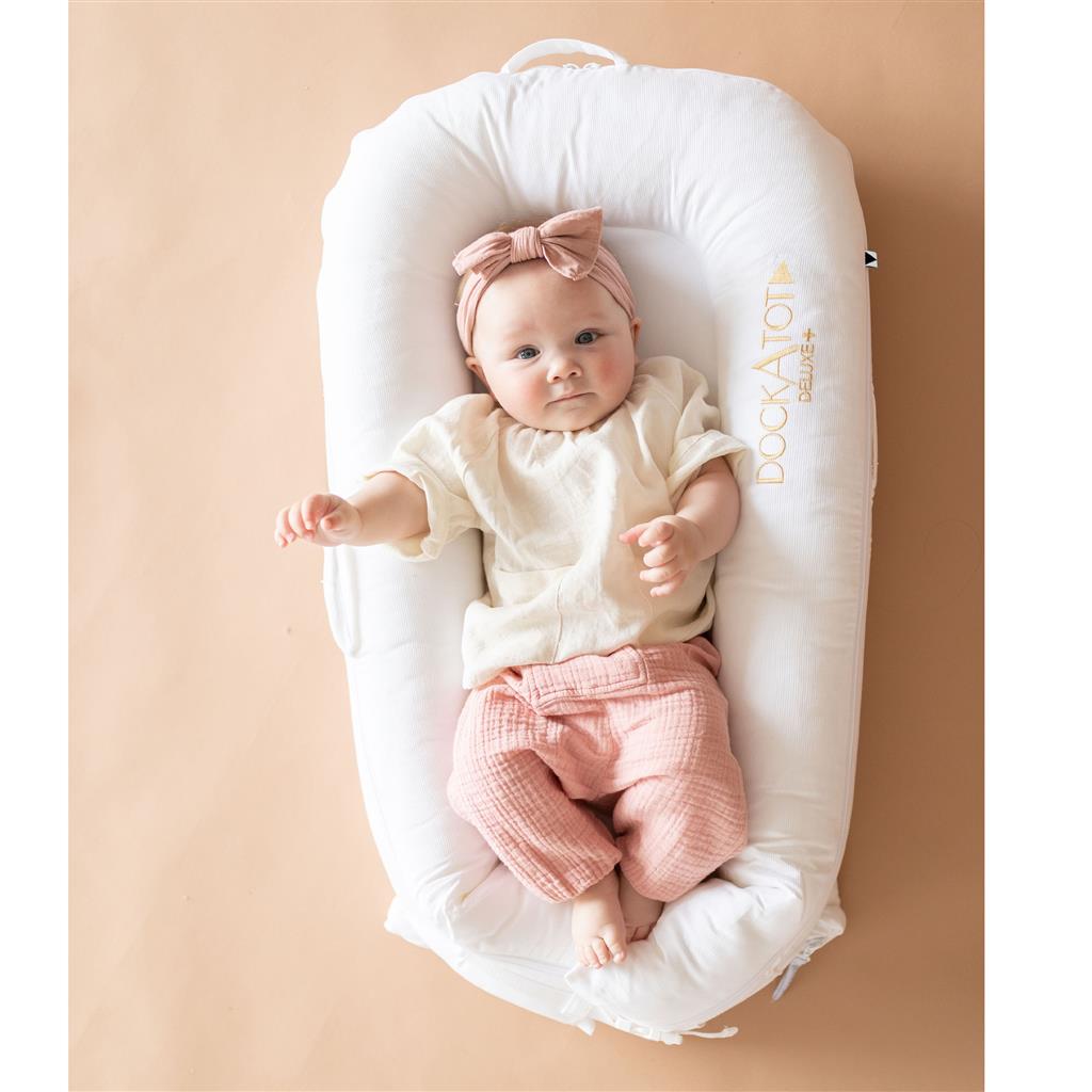 Baby nest pristine white (deluxe+)