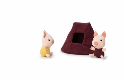 Cottages of the wolf and the 3 little pigs