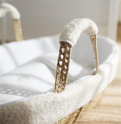 Wicker travel cradle