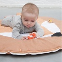 Play mat with arches