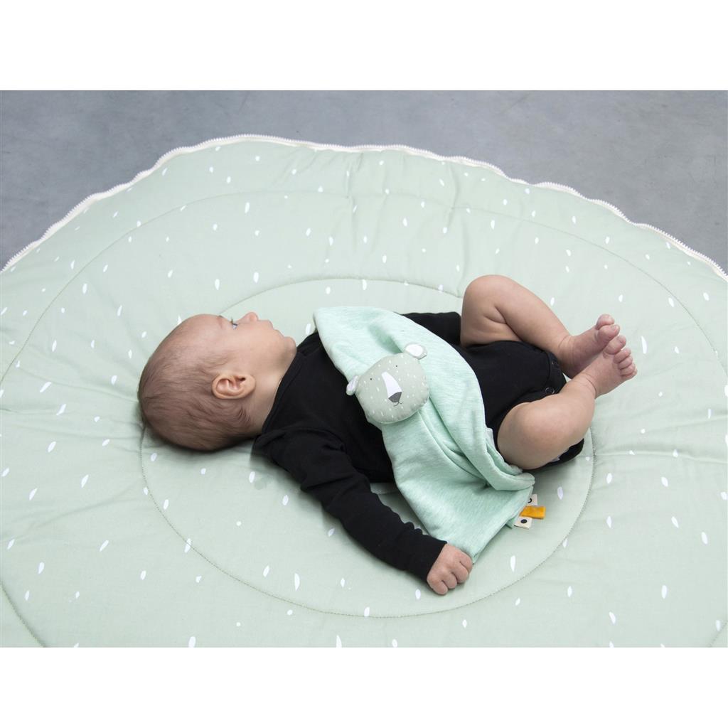 Play mat with arches