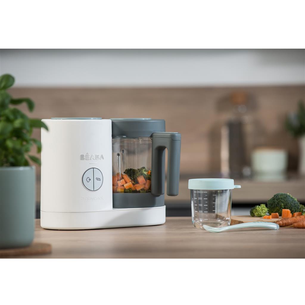 Steam cooker and blender Babycook Neo