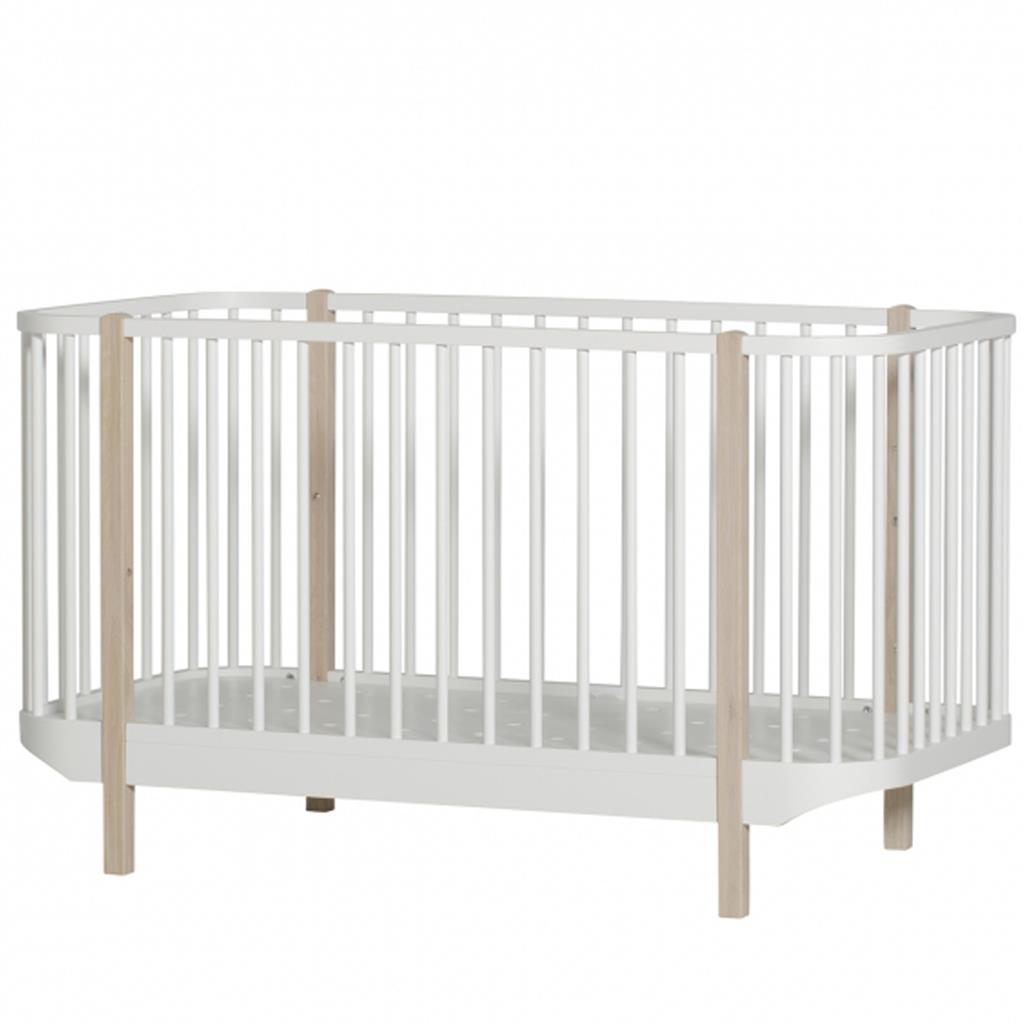 Cotbed wood (white/oak)