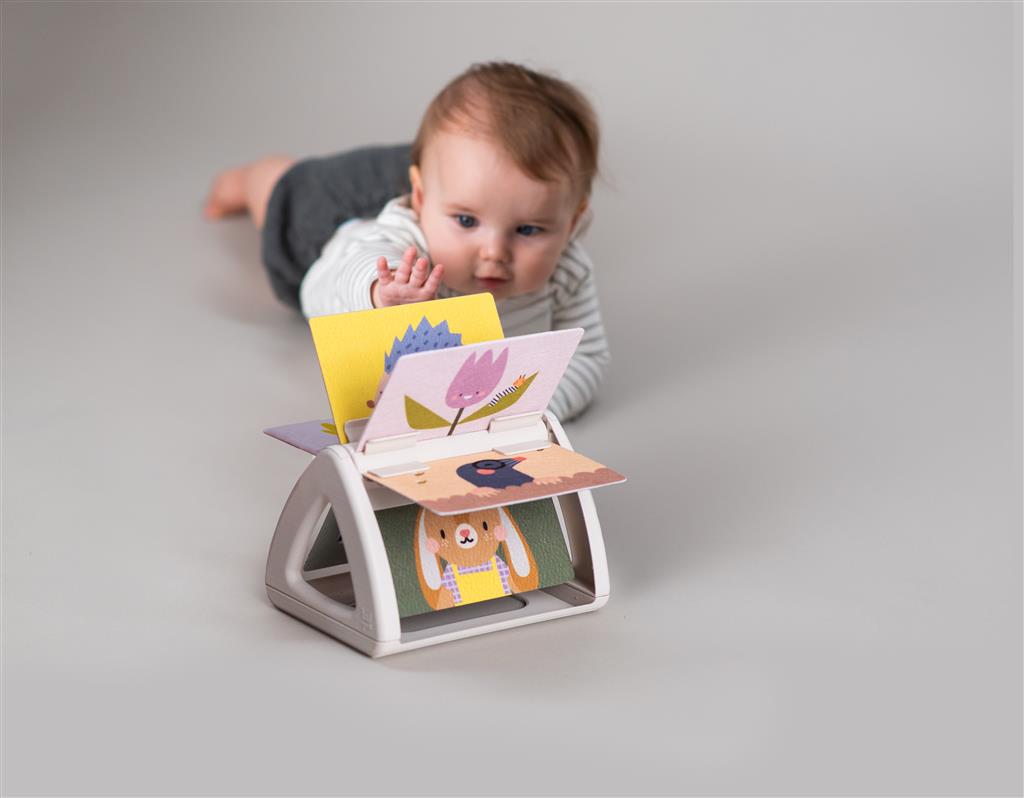 Livre tummy time urban garden