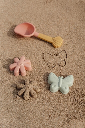 Beach toys 3 pieces of flowers