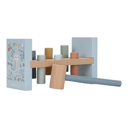 Hammer bench forest friends 