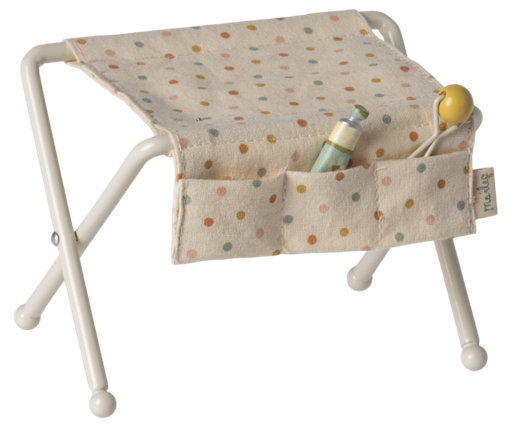 Mini nursing table off white 