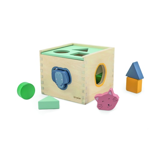 Wooden shape box all animals 