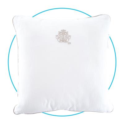 Coussin brodé sable  
