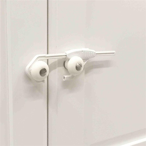 Verrouiller la double porte de l'armoire  