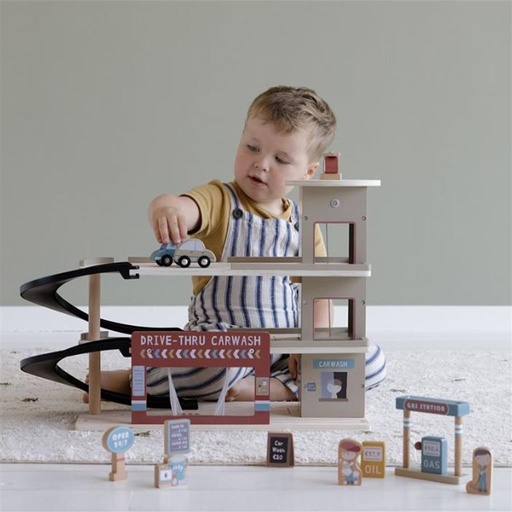 Houten garage lichtblauw 