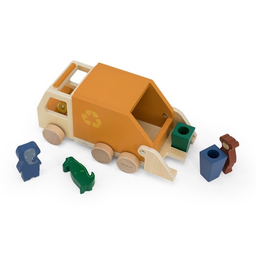 Garbage truck  