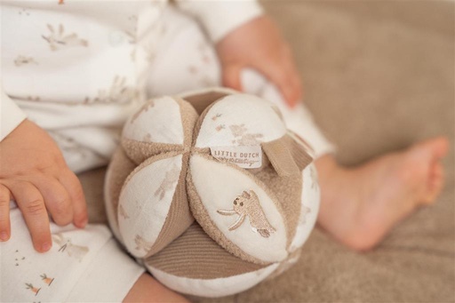 Boule de préhension bébé lapin  